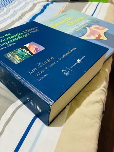 Livros: Tratado de Periodontia + Enxerto Ósseo