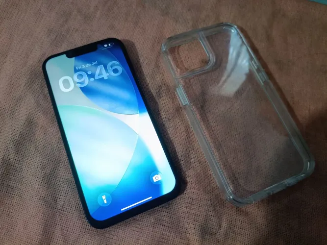 iPhone 13