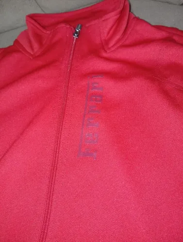 Blusa jaqueta Scuderia Ferrari