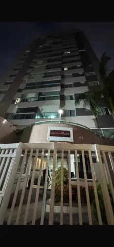 Apartamento na Início Barbosa  Condomínio Ubyratan Maia [11573]