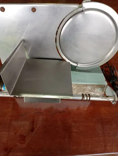 Cortador de frios elétrico bivolt