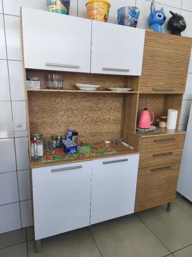 Armário de cozinha.