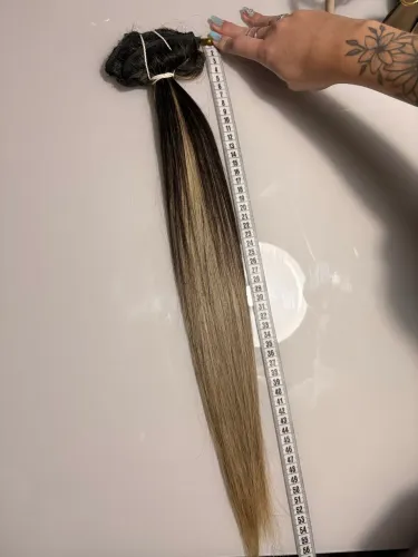 ? Cabelo Castanho com Mechas Loiras - 55 cm | Aproximadamente 100g ?