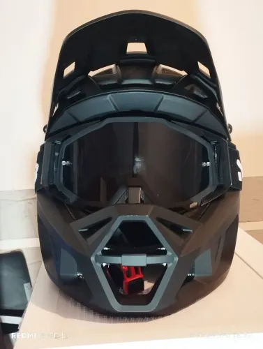 Capacete ProFrame novo