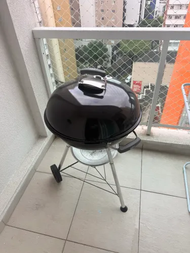 Churrasqueira com defumador