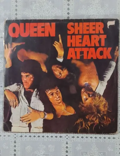 Vinil Sheer heart attack - Queen (1974)