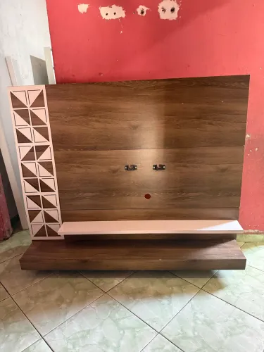 VENDO PAINEL DE TELEVISÃO
