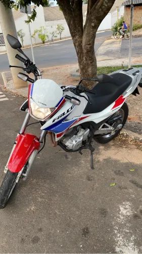 HONDA NX 400i FALCON
