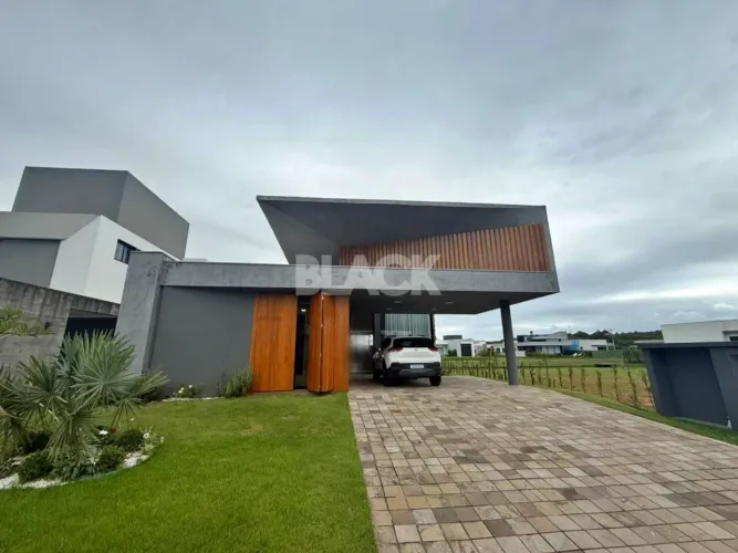 Casa em Condomínio 3 dormitórios à venda Condomínio Reserva das Águas Torres/RS