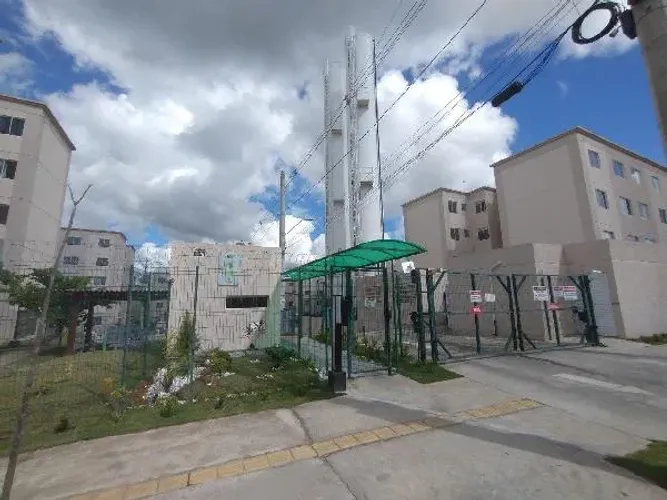 Imóvel com bom aproveitamento Apartamento no Areia Branca, Salvador - BA, Apto 101, 2 qua