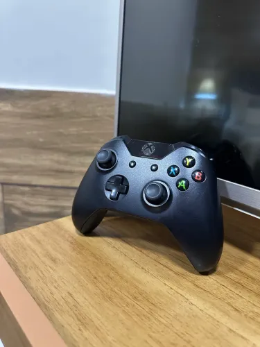 Controle Xbox One + Bateria 