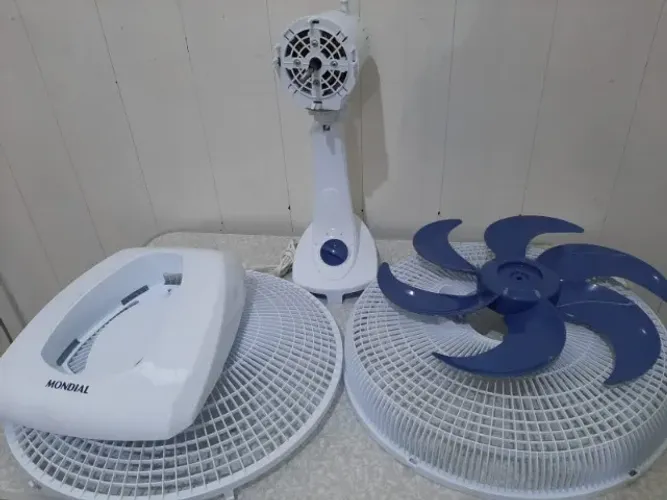 Ventilador de Mesa Mondial Classic NV-45-6P 40cm Para Peças