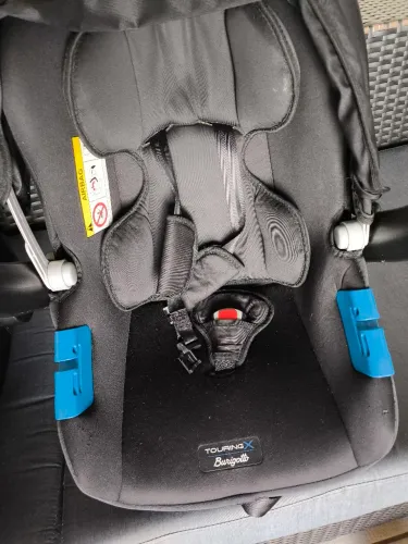 Bebê conforto 2 unidades R$200 cada