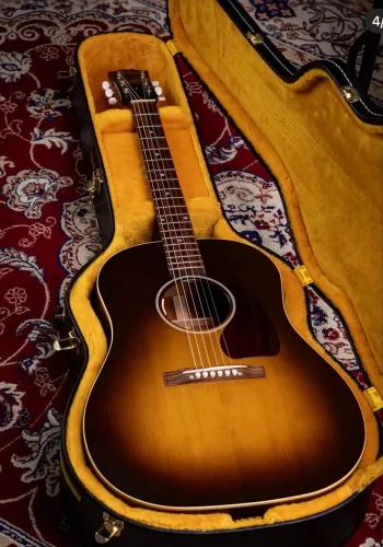 Violão Gibson banner 1442 custom shop 