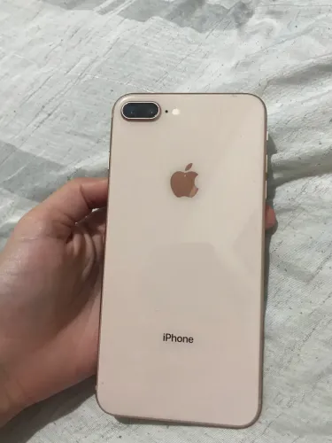 iPhone 8 Plus
