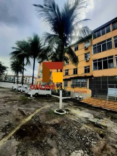Apartamento terréo 2 quartos c/ vaga A VISTA