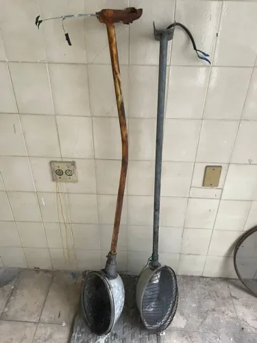 Luminária oval poste  137cm - As 2 por  80