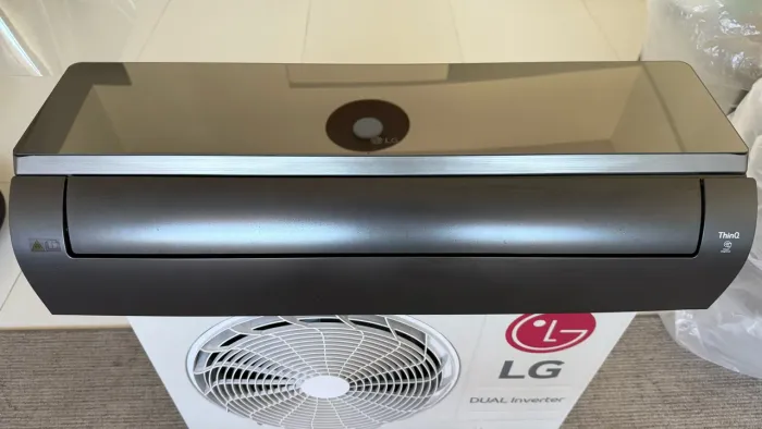 Ar Condicionado Split Dual Inverter LG Dual Artcool +AI 12000 BTUs Quente/Frio 220V