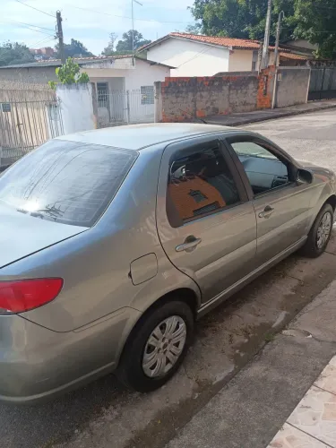 Fiat Siena EL Celeb. 1.0 MPI Fire Flex 8V 4P 2010