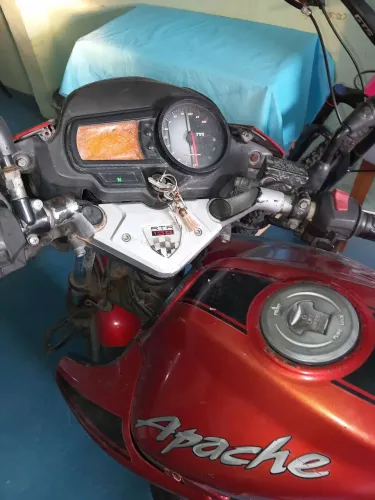 Moto dafra apache 150