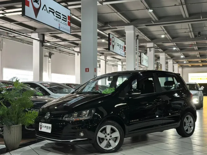 Volkswagen Fox Selecao 1.6 Total Flex 8V 5P 2018