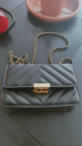 BOLSA FEMININA TIRACOLO PRETA