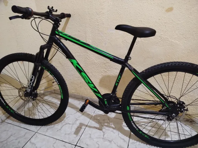Bicicleta aro 29, Pra vender logo. 