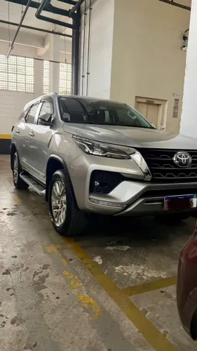 Toyota Hilux SW4 SRX 4X4 2.8 TDI 16V Dies. Aut. 2021