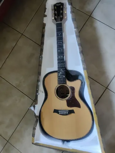 Violão usado 
