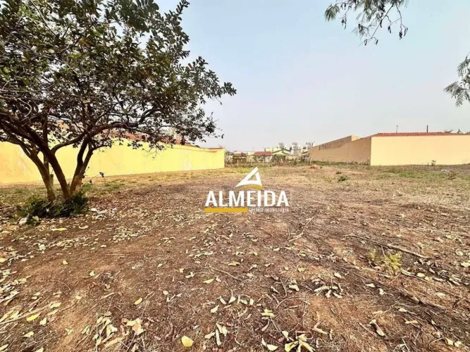 Terreno à venda, 300 m² por R$ 330.000,00 - Jardim São Paulo - Rio Claro/SP