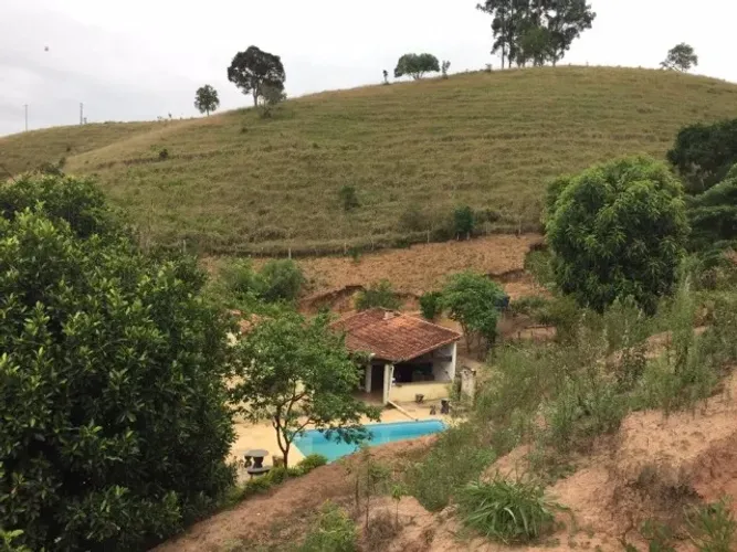 SÍTIO 6,5 ALQUEIRES EM LAGOINHA-SP