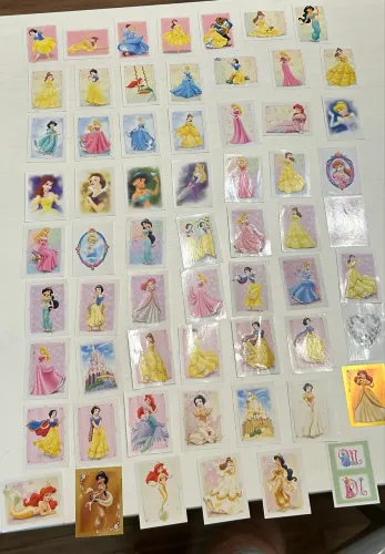Figurinhas algum PRINCESAS 2009 Disney - Sonhos Dourados