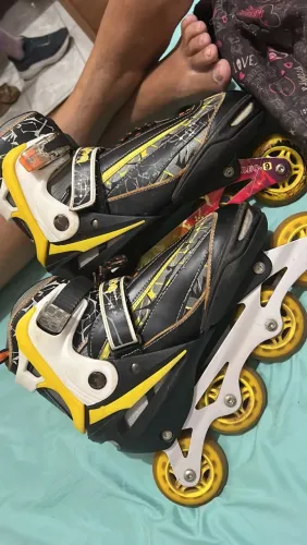 PATINS ROLLER BURNETT