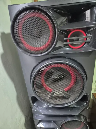 Micro Sistem LG 3.500 Watts com 2 entrada USB com Bluetoot -CD etc.h