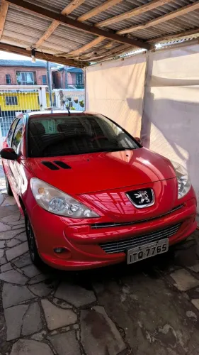 Peugeot 207 XR 1.4 Flex 8V 5P 2013