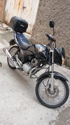 VENDO TITAN 2012 MOTO SUPER CONSERVADO SO FICA NA GARAGEM 