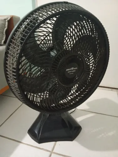 VENDA DOIS VENTILADORES