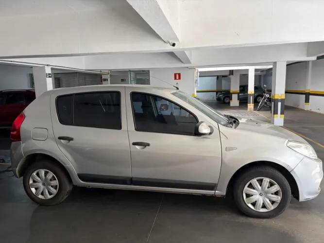 Renault Sandero Expression Hi-flex 1.0 16V 5P 2013