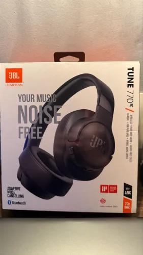 Fone JBL Tune 770NC