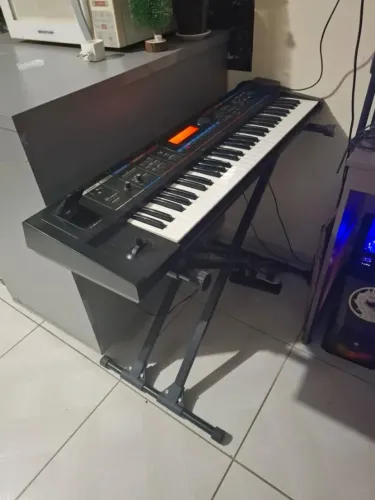 Teclado Roland Juno di completo impecável