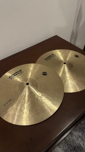 Prato Domene Cymbals Hi hat Dante 14 pol. Cor dourada 