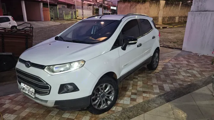 Ford Ecosport Freestyle 1.6 16V Flex 5P 2015