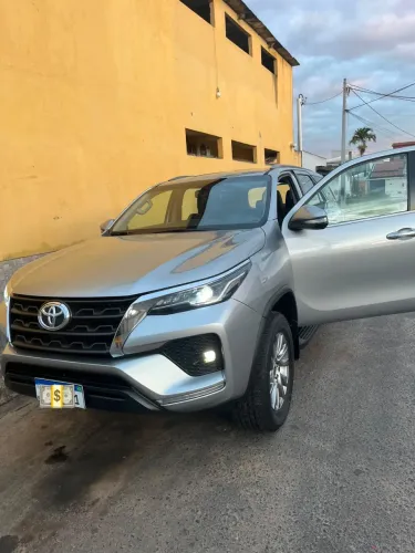 Toyota Hilux SW4 SRV 4X2 2.7 Flex 16V Aut. 2021
