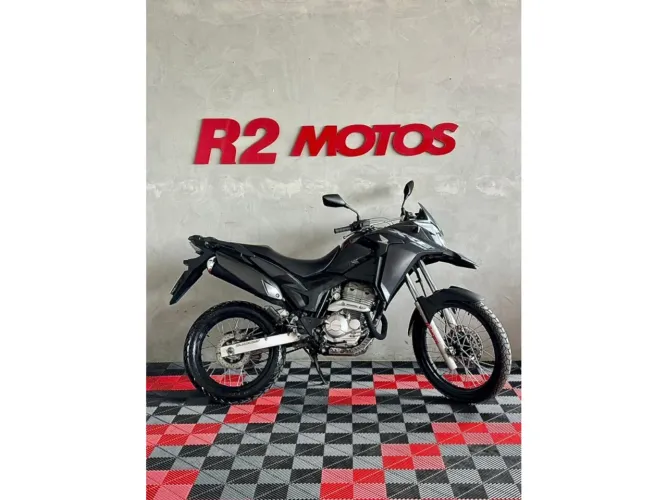 Honda Xre 300 2021