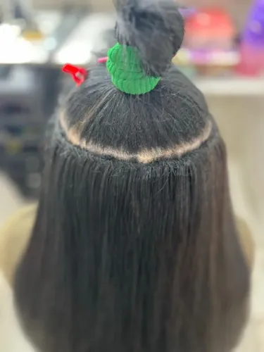 Colocação de Mega Hair