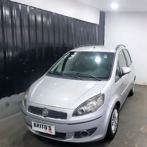 Fiat Idea Attractive 1.4 Fire Flex 8V 5P 2013