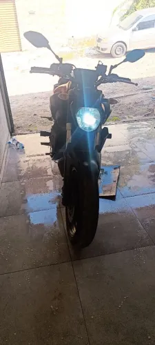 MT 07 com akaprovic Titanium
