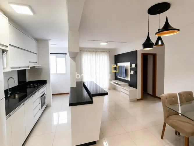 Apartamento à venda em Santo Amaro da Imperatriz