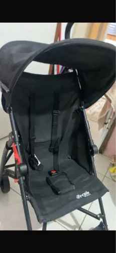 Carrinho de bebê nunca usado