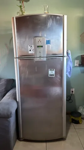 Brastemp Frost Free Comandos na porta